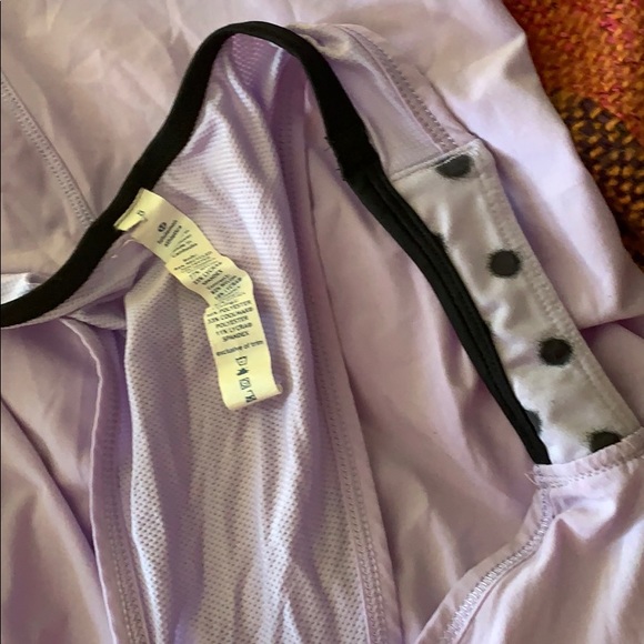 Size 8 Lululemon tank. Lavender purple. - Picture 3 of 3